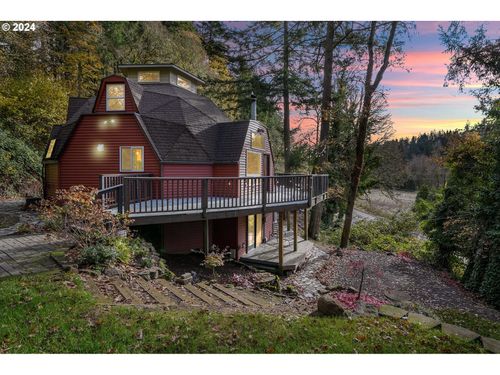 7184 Battle Creek Rd Se, Salem, OR, 97317-9395 | Card Image