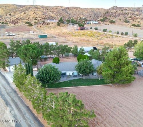  Elizabeth Lake Road, Leona Valley, CA, 93551 | Card Image