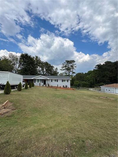 2380 Weslan Drive, House other with 3 bedrooms, 2 bathrooms and 2 parking in Austell GA | Image 2