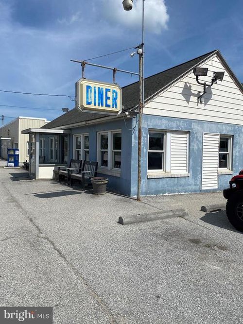 5408 Lincoln Hwy W, THOMASVILLE, PA, 17364-9515 | Card Image
