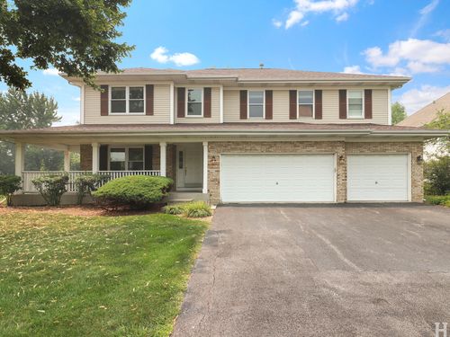 8032 Connor Drive, Long Grove, IL, 60047 | Card Image