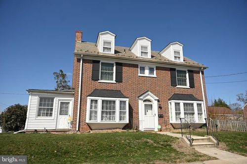 1401 Pine St, NORRISTOWN, PA, 19401-3210 | Card Image