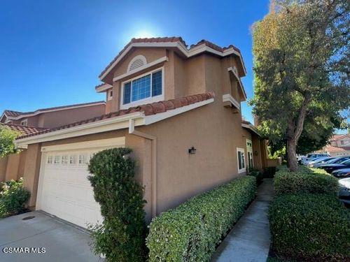 4951 Lazio Way, Oak Park, CA, 91377-5571 | Card Image