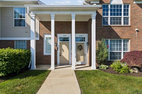 16805 Carriage Way, Northville, MI, 48168-6507 | Card Image