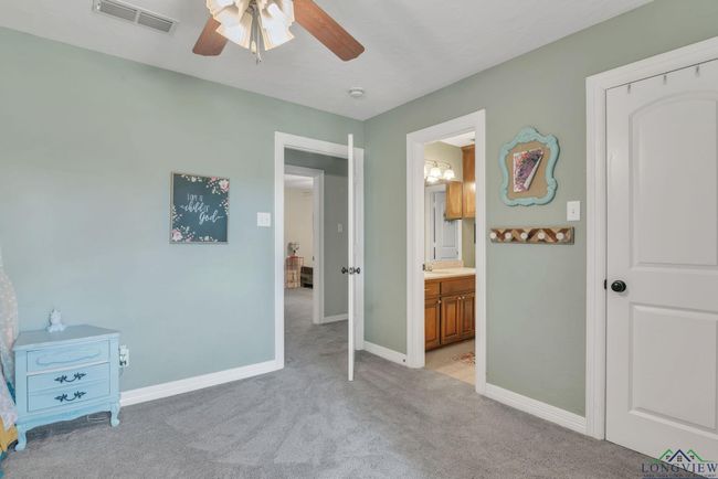 4401 Windrush Blvd, House other with 4 bedrooms, 5 bathrooms and null parking in Longview TX | Image 32