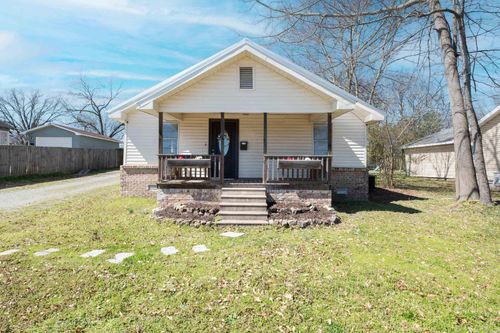 108 N Fourth Street, Benton, AR, 72015 | Card Image