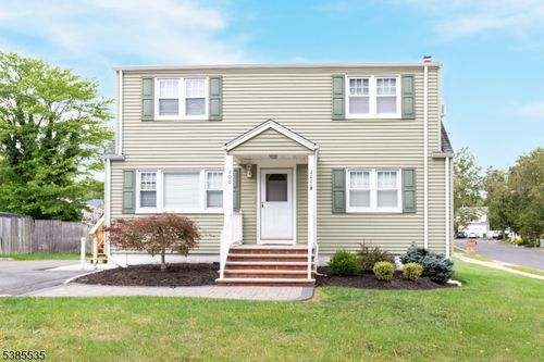200 Plainfield Rd, Edison, NJ, 08820-2914 | Card Image