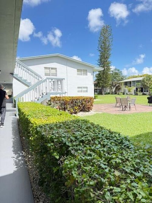 186-186 Norwich E, West Palm Beach, FL, 33417 | Card Image