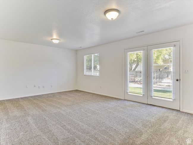 Family Room | Image 5