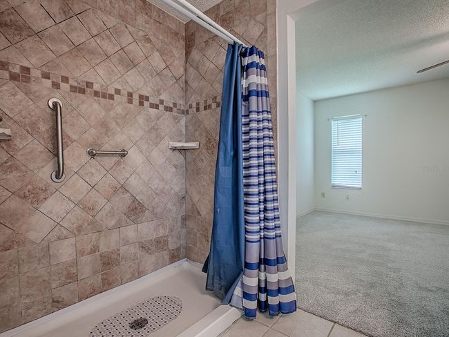 32708 Westwood Loop, House other with 2 bedrooms, 2 bathrooms and null parking in LEESBURG FL | Image 27