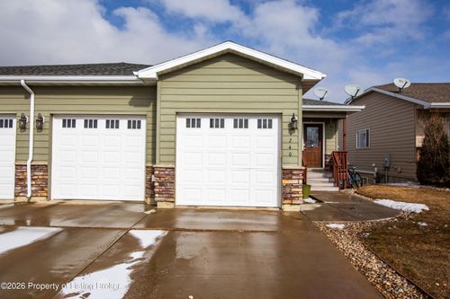 1240 23rd St W, Dickinson, ND, 58601-6771 | Card Image