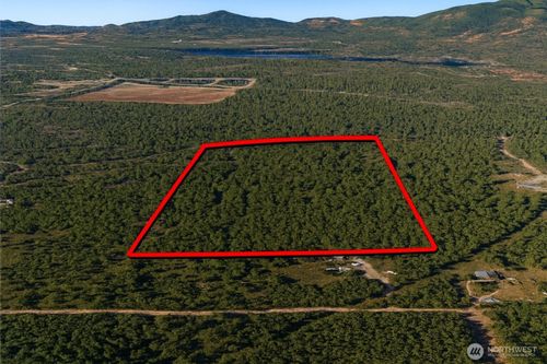 599 Moonlight Ln, Newport, WA, 99156-8516 | Card Image