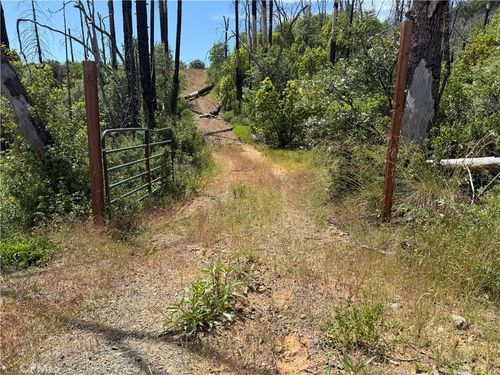 1833 Hunter Point Rd, Upper Lake, CA, 95485 | Card Image