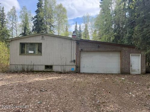 3045 Taxilane A, North Pole, AK, 99705-7518 | Card Image