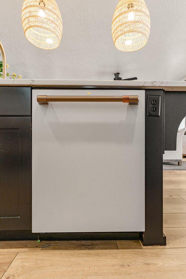 Dishwasher | Image 47