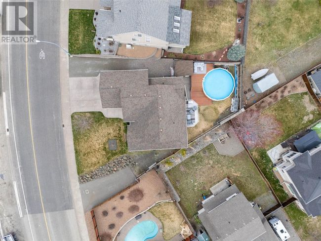 2022 Hugh Allan Dr, House other with 6 bedrooms, 3 bathrooms and 6 parking in Kamloops BC | Image 48