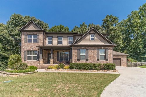 9240 Hollywood Dr, Gainesville, GA, 30506-8074 | Card Image