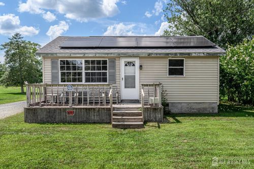 93 N Maple Ave, Tuckerton, NJ, 08087-3437 | Card Image