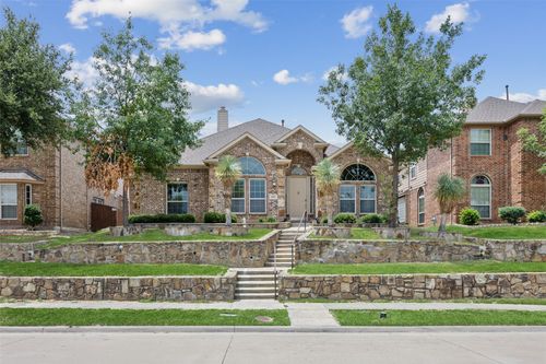1105 Shearwater Ln, Garland, TX, 75043-2684 | Card Image
