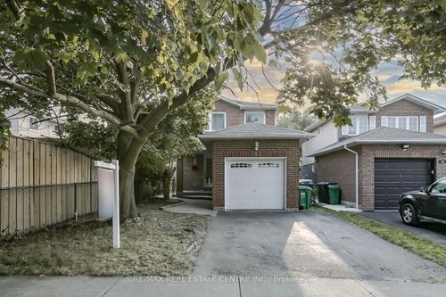 148 Sunforest Dr, Brampton, ON, L6Z2B6 | Card Image