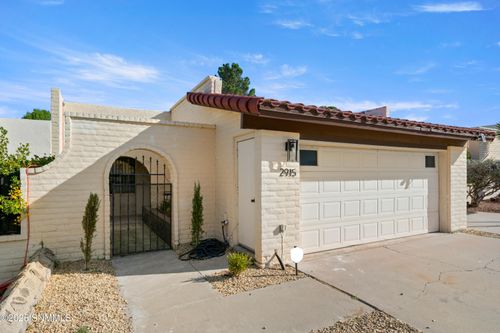 2915 Majestic Terrace Dr, Las Cruces, NM, 88011-4627 | Card Image