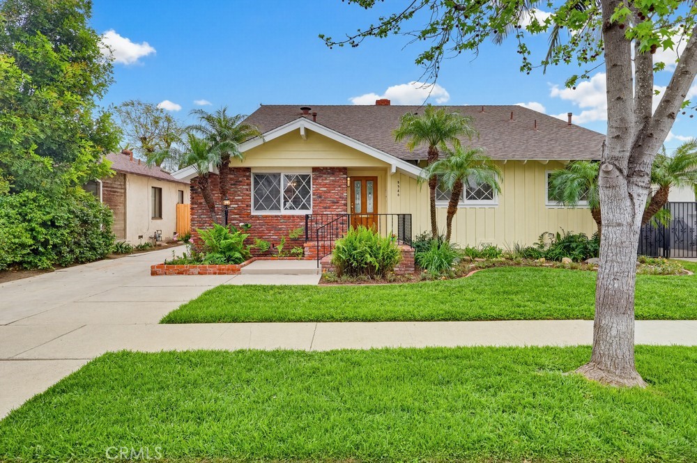 5346 E Flagstone St, For Sale in Long Beach - eXp Realty