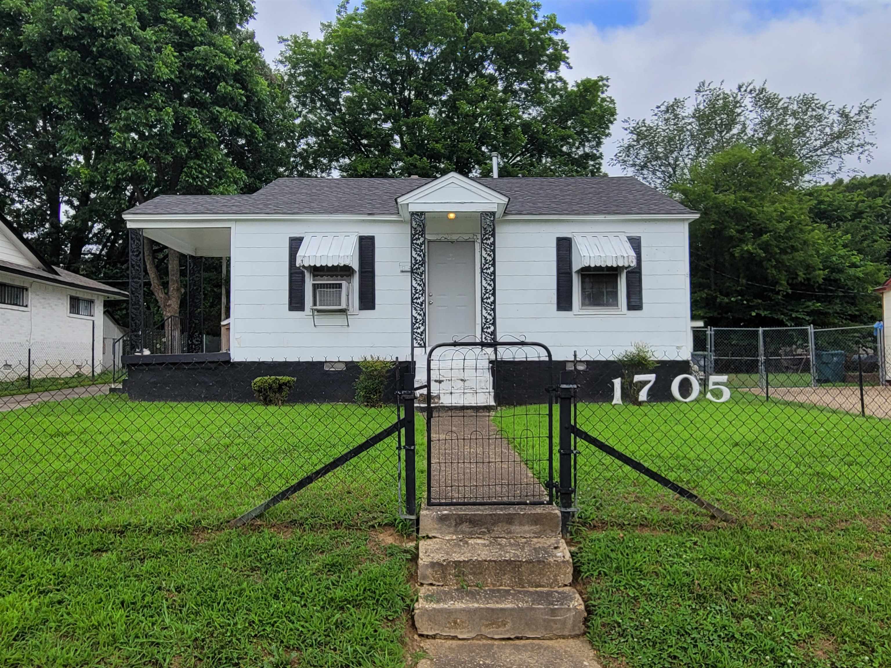Barksdale St, Memphis, TN 38114