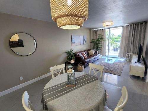 301-88500 Overseas Hwy, Tavernier, FL, 33070 | Card Image