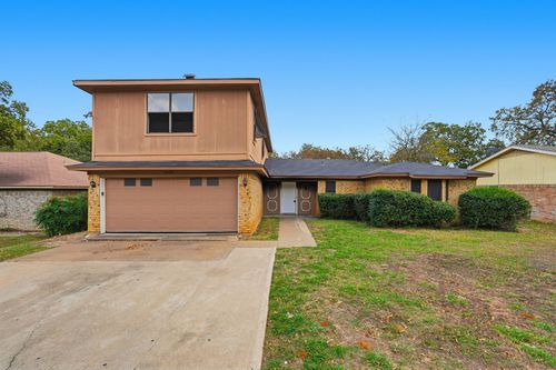 3409 Buckingham Dr, Arlington, TX, 76015-3210 | Card Image