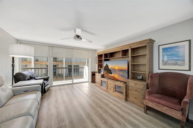 Off the living area is a 2nd balcony with remote control blinds | Image 9