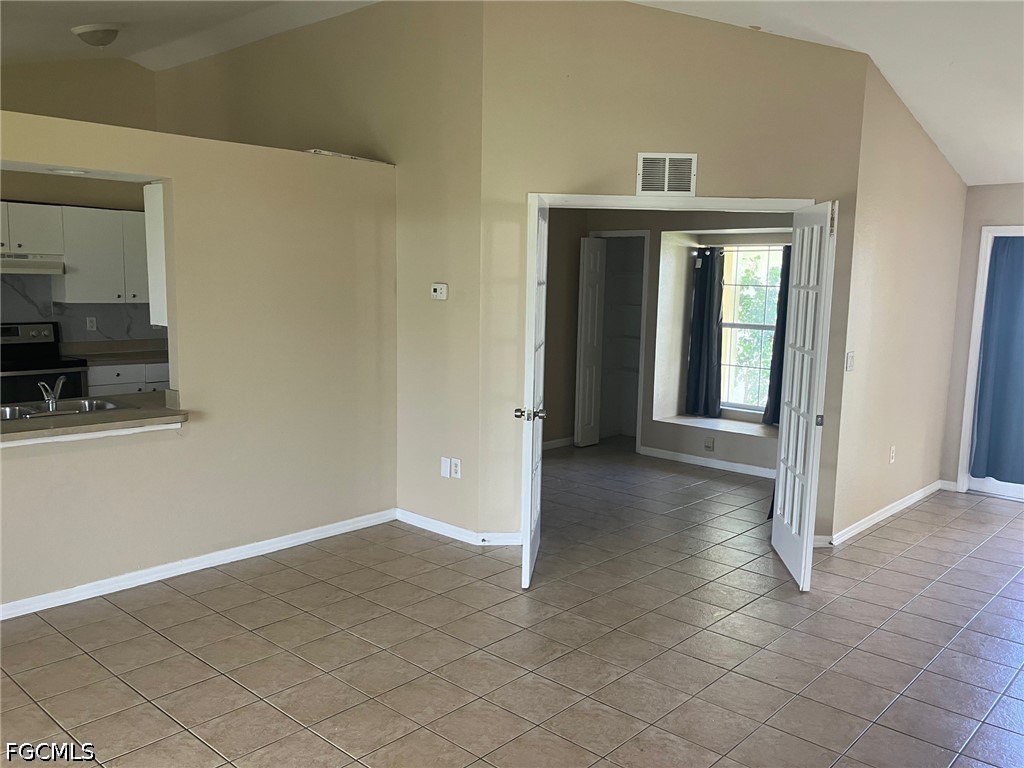Residential Lease in Lehigh Acres 5