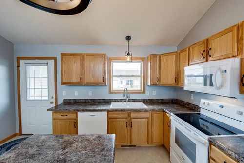 1728 Ponderosa Ln, NEW RICHMOND, WI, 54017-6626 | Card Image