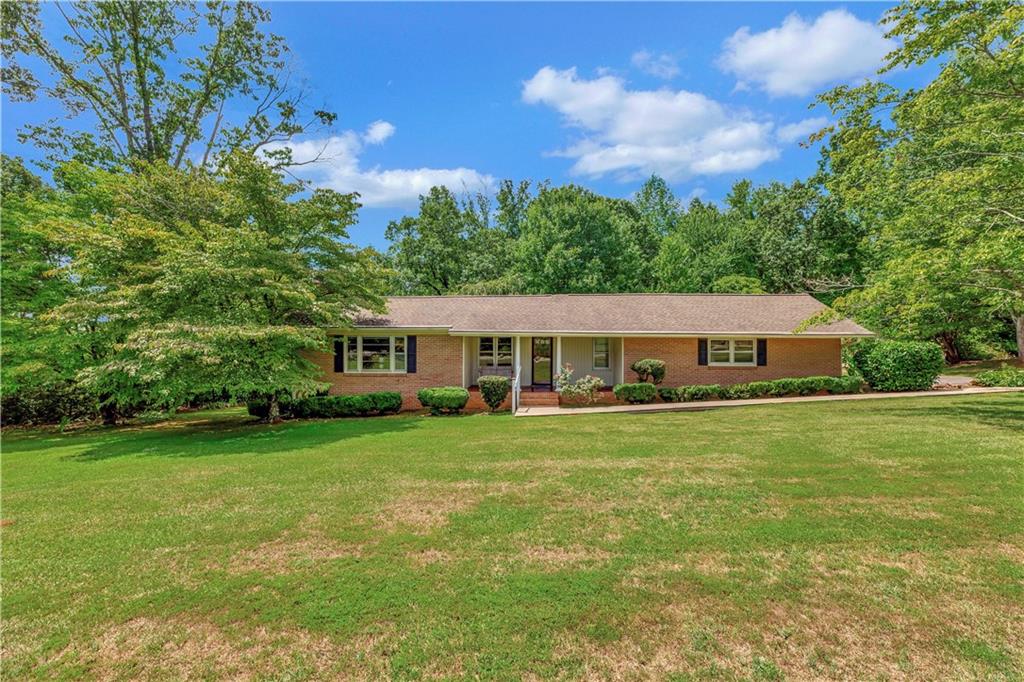 Ferguson Rd, Pickens, SC 29671