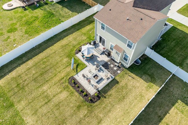 2512 E Maple Rd, House other with 4 bedrooms, 3 bathrooms and null parking in Troy MI | Image 46