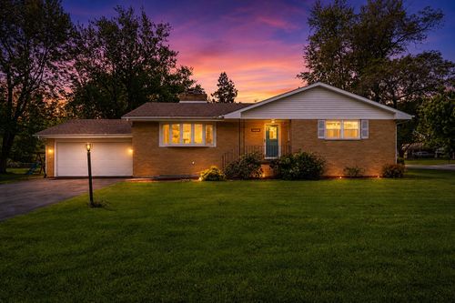 7605 W 86th Ave, Crown Point, IN, 46307-8198 | Card Image