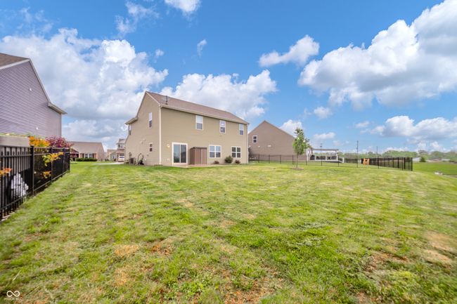 view of yard | Image 37