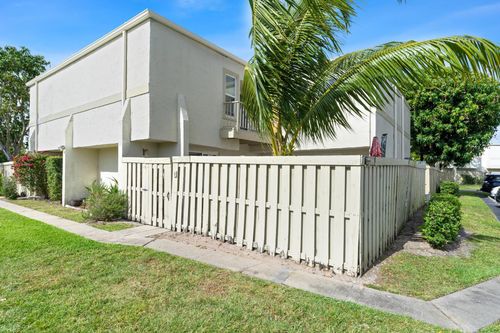 12128 Regal Ct E, Wellington, FL, 33414-5733 | Card Image