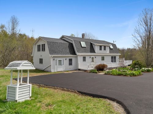 289 W Washington Road, Washington, ME, 04574 | Card Image