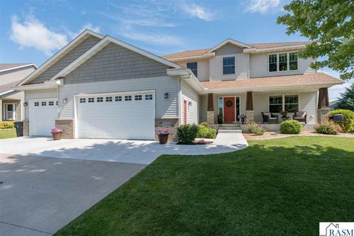 2290 Balsam Drive, North Mankato, MN, 56003 | Card Image