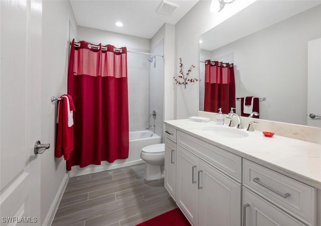 UNIT-1804 - 6953 Avalon Cir, Condo with 2 bedrooms, 2 bathrooms and null parking in NAPLES FL | Image 19