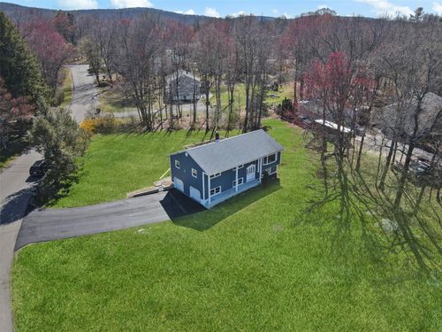 15 Spruce Knls, Putnam Valley, NY, 10579-2038 | Card Image