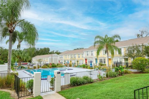 26-13548 Embassy Park Ct, DADE CITY, FL, 33525-5229 | Card Image