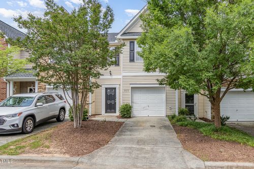 958 Shining Wire Way, Morrisville, NC, 27560-5744 | Card Image