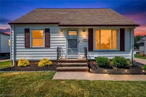 2700 Hilltop Dr, Parma, OH, 44134-5237 | Card Image