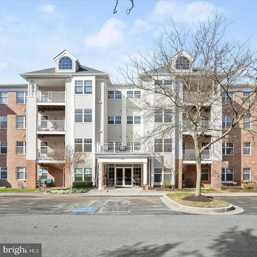102-4550 Chaucer Way, OWINGS MILLS, MD, 21117-6608 | Card Image