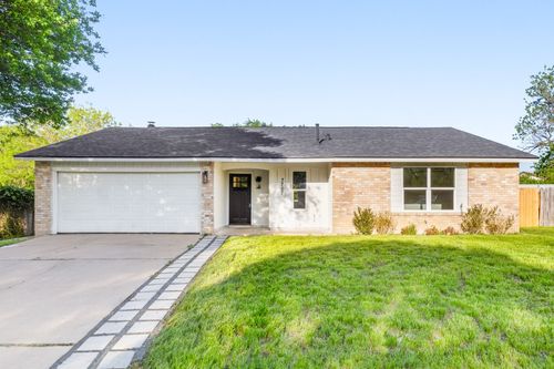 7707 Whitsun Dr, Austin, TX, 78749-3261 | Card Image