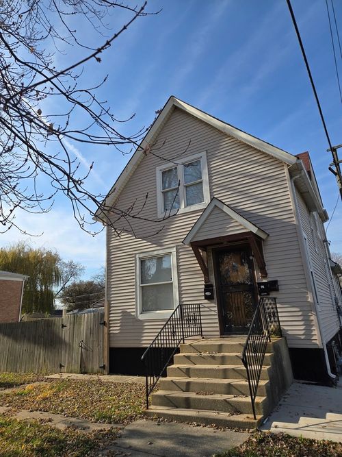 112 S 14th Ave, Maywood, IL, 60153-1247 | Card Image