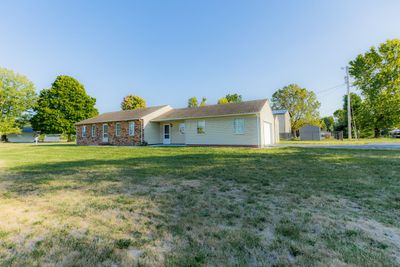 13 Cameo Lane, Home with 3 bedrooms, 2 bathrooms and 2 parking in Chillicothe OH | Image 3