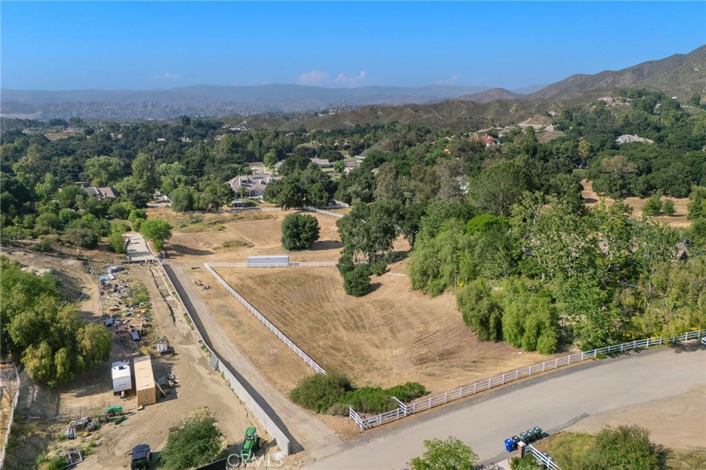 Land in Canyon Country 2