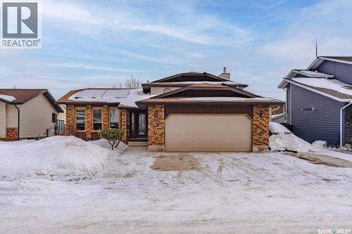 326 Bornstein Cres, Saskatoon, SK, S7N3Y3 | Card Image